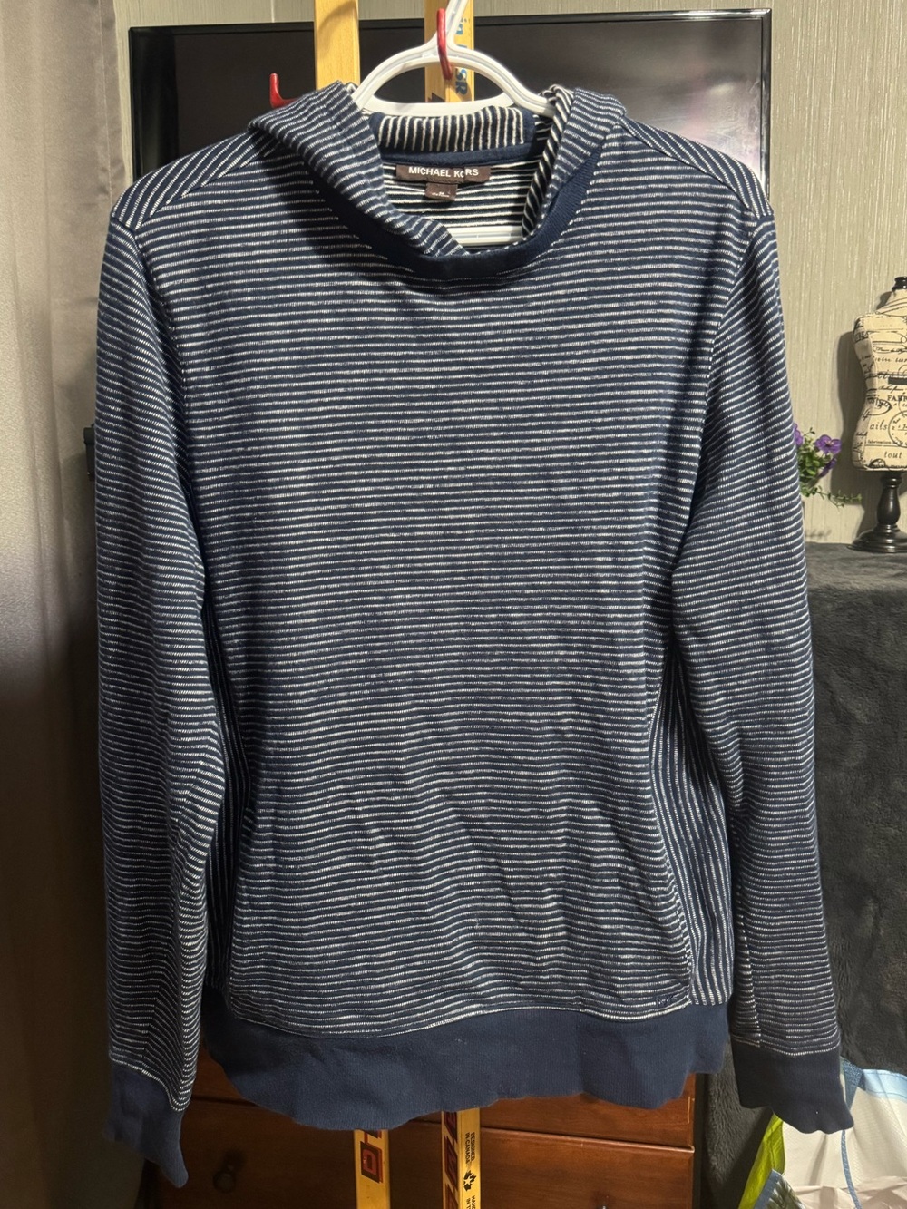 Michael Kors Men's Navy and White Striped Crewneck Sweater